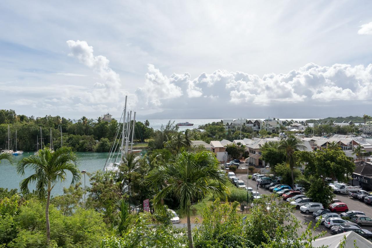 Superbe Studio En Duplex, Vue Sur Mer Et Piscine * Le Gosier (Grande-Terre)